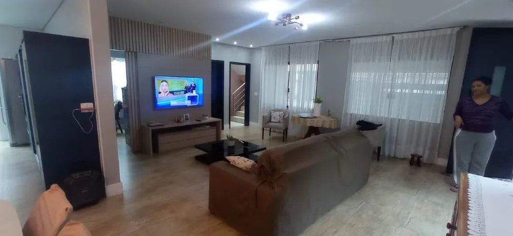 Sobrado, 3 quartos, 338 m² - Foto 3