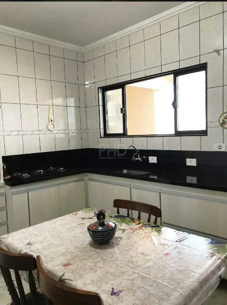 Sobrado, 3 quartos, 407 m² - Foto 2