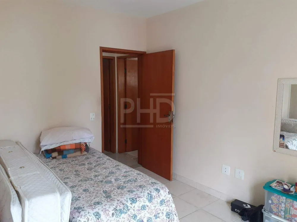 Sobrado, 3 quartos, 249 m² - Foto 2