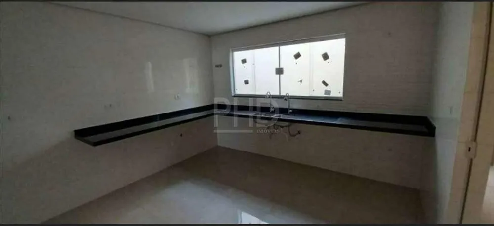 Sobrado, 3 quartos, 199 m² - Foto 1