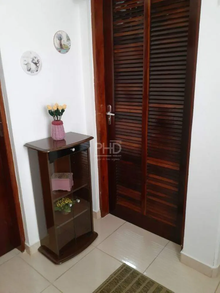 Sobrado, 4 quartos, 246 m² - Foto 2