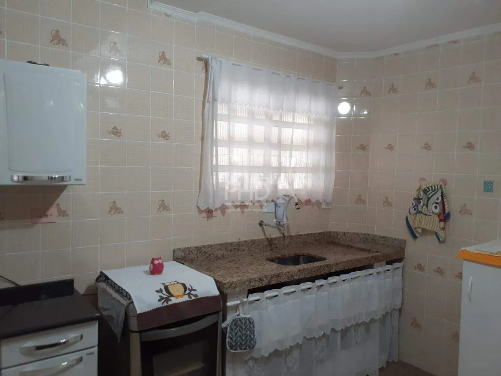 Sobrado, 4 quartos, 246 m² - Foto 1