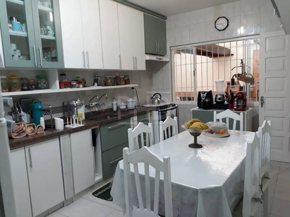 Sobrado à venda com 3 quartos, 300m² - Foto 10