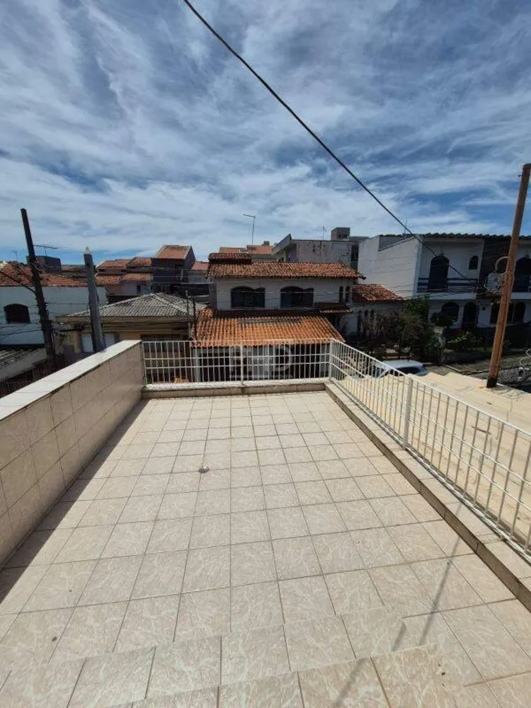 Sobrado, 3 quartos, 202 m² - Foto 2