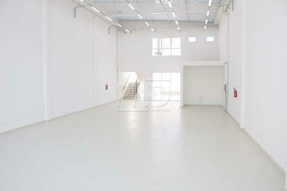 Depósito-Galpão-Armazém à venda, 581m² - Foto 1