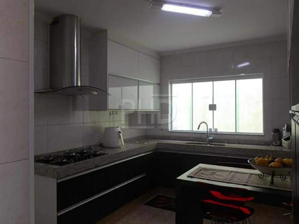 Sobrado, 4 quartos, 259 m² - Foto 6