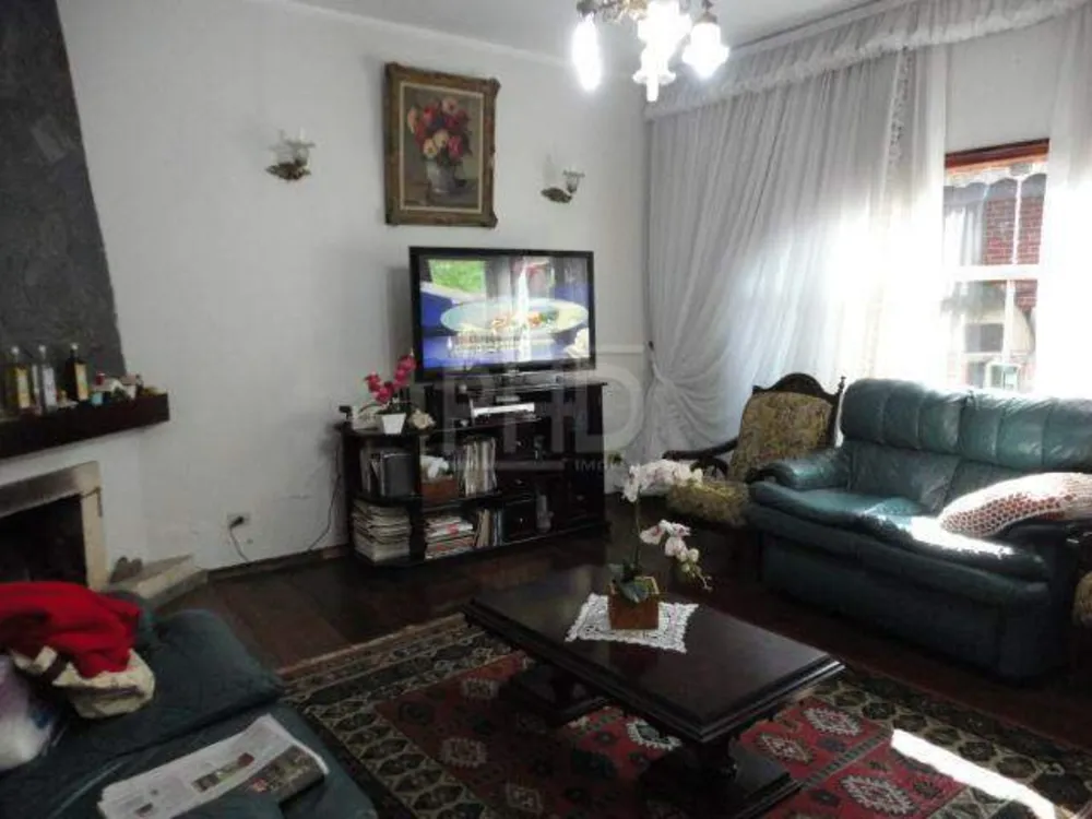 Casa, 3 quartos, 230 m² - Foto 1