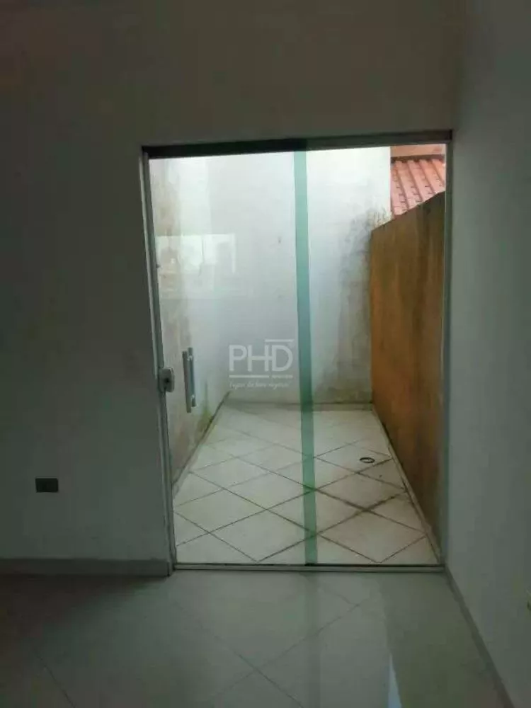 Sobrado, 3 quartos, 244 m² - Foto 3