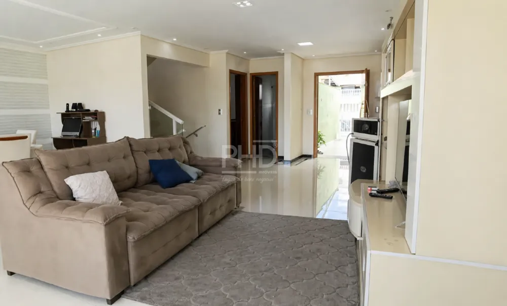 Sobrado, 3 quartos, 282 m² - Foto 2