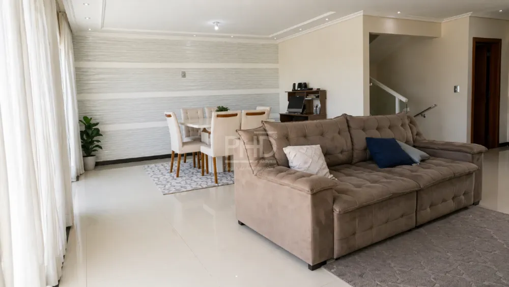 Sobrado, 3 quartos, 282 m² - Foto 3