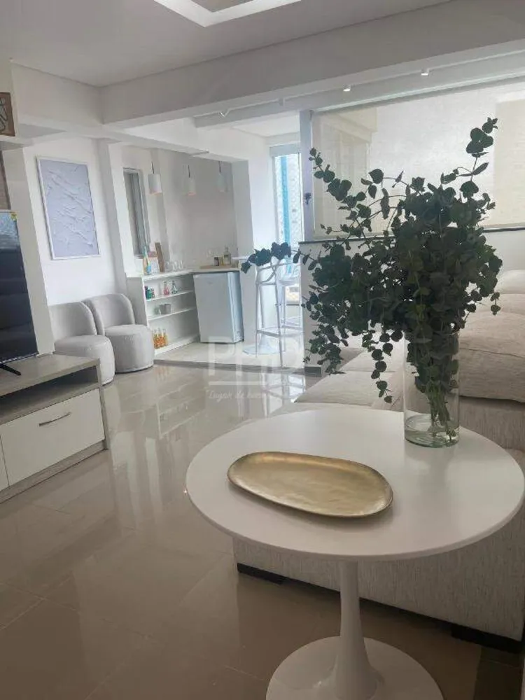Cobertura, 3 quartos, 166 m² - Foto 2