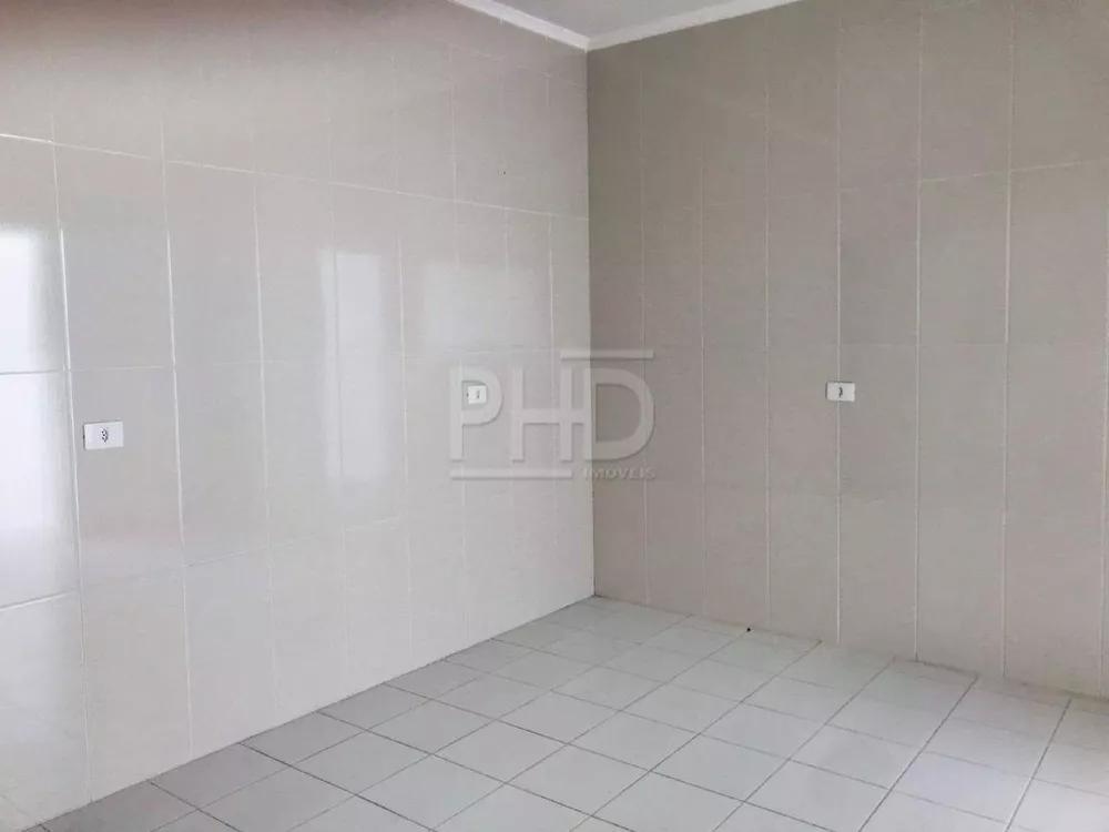 Sobrado para alugar com 3 quartos, 200m² - Foto 9