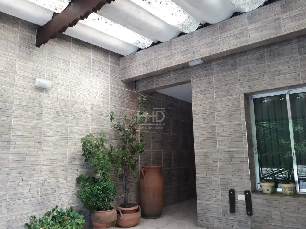 Sobrado, 3 quartos, 205 m² - Foto 2