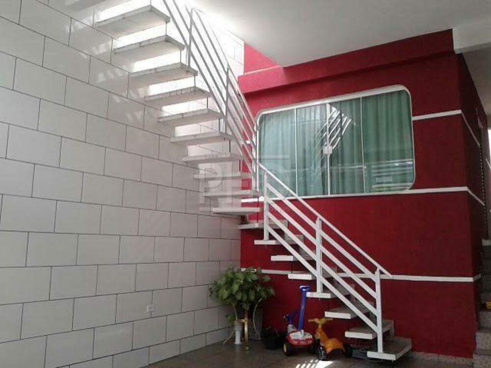 Sobrado, 3 quartos, 197 m² - Foto 2