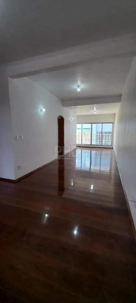 Sobrado, 3 quartos, 308 m² - Foto 3