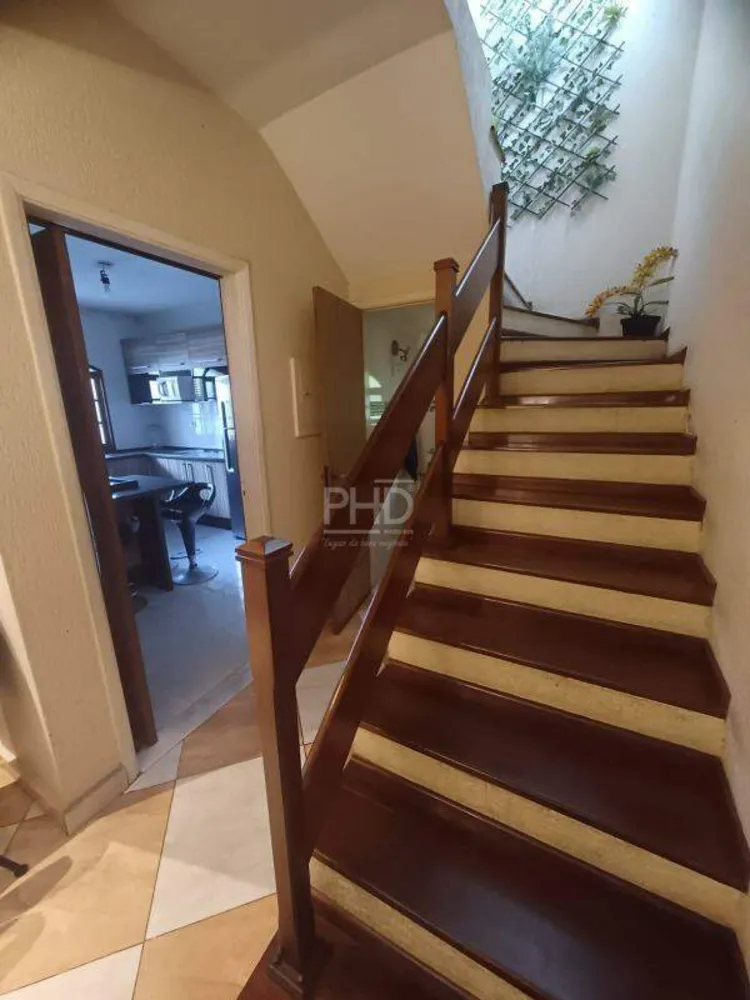 Casa, 2 quartos, 210 m² - Foto 1