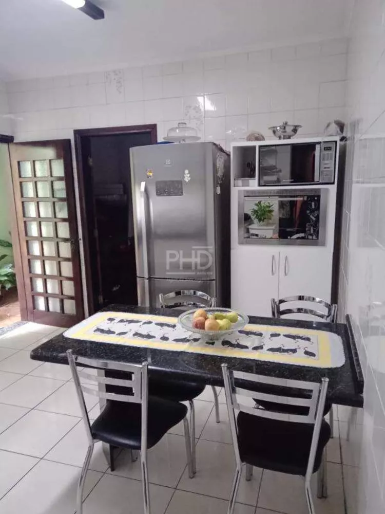 Sobrado à venda com 4 quartos, 208m² - Foto 4