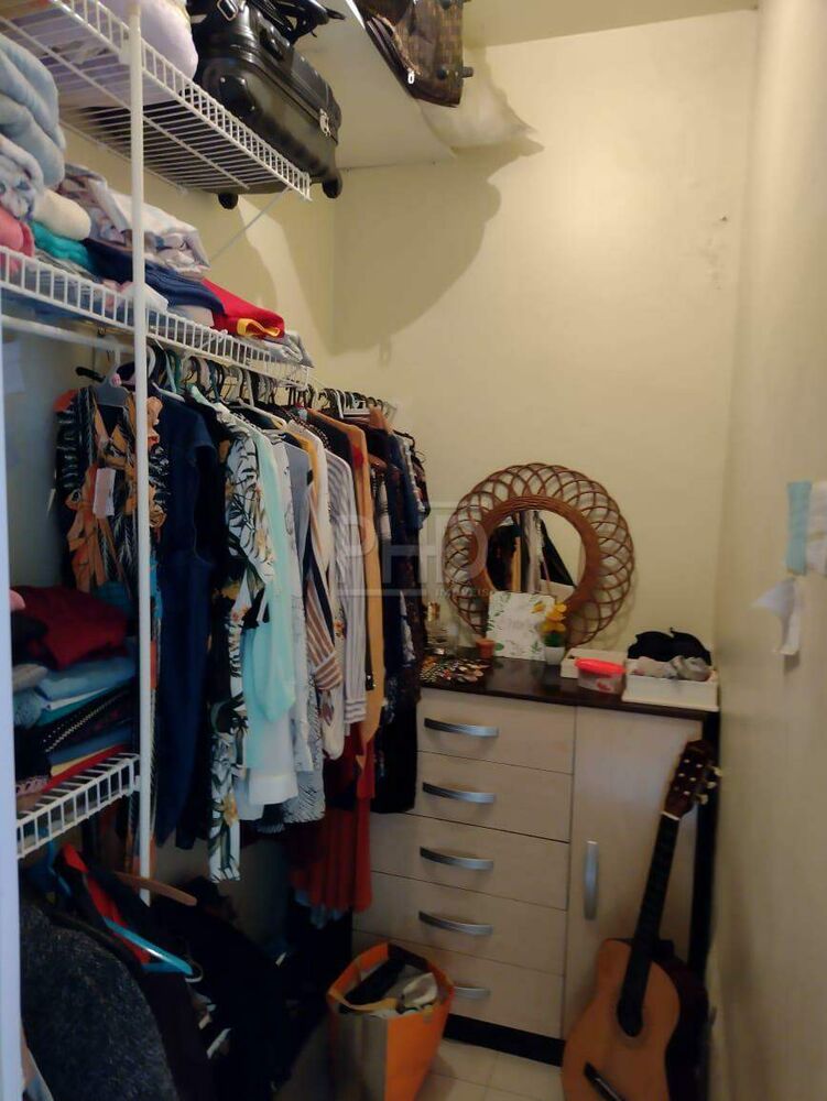 Casa à venda com 5 quartos, 166m² - Foto 2