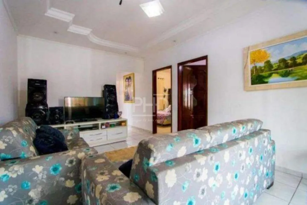 Casa, 4 quartos, 224 m² - Foto 1