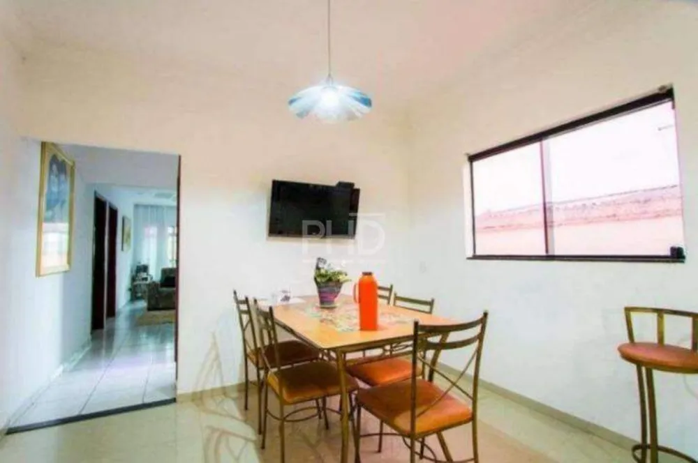Casa, 4 quartos, 224 m² - Foto 4