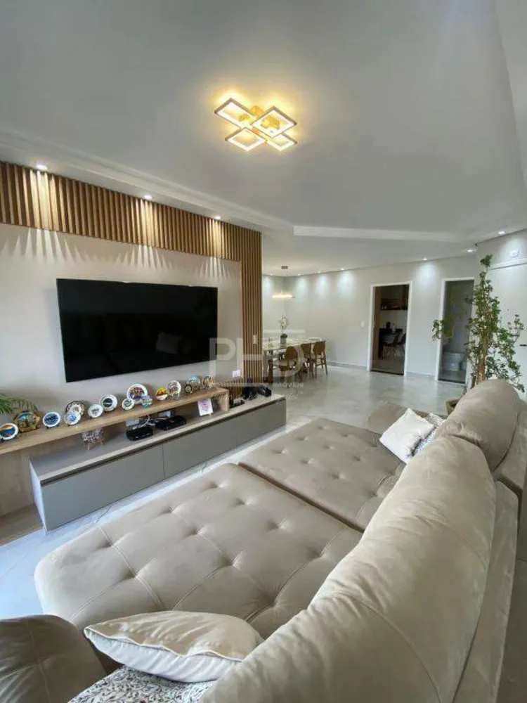 Apartamento, 3 quartos, 130 m² - Foto 1