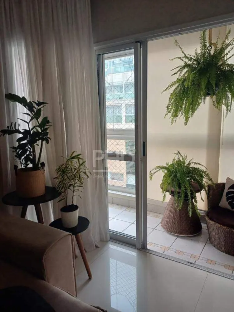 Cobertura, 3 quartos, 237 m² - Foto 4