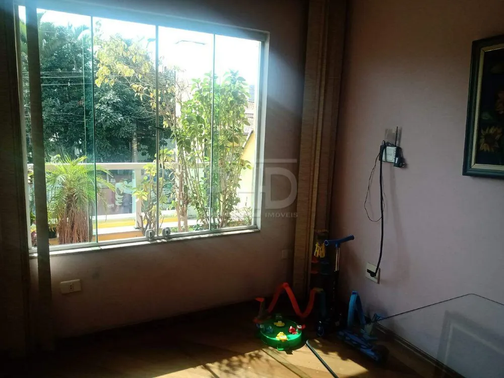Sobrado, 3 quartos, 230 m² - Foto 2