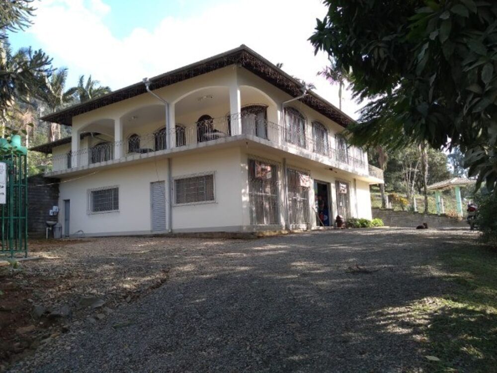 Casa, 6 quartos, 2872 m² - Foto 1