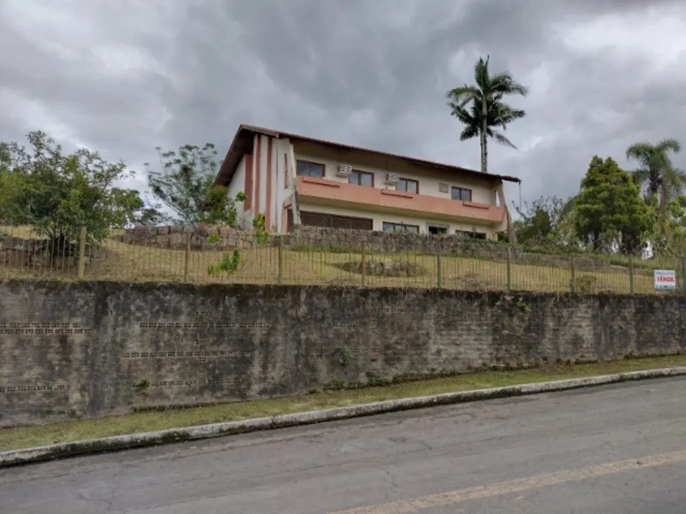Sobrado, 4 quartos, 331 m² - Foto 2