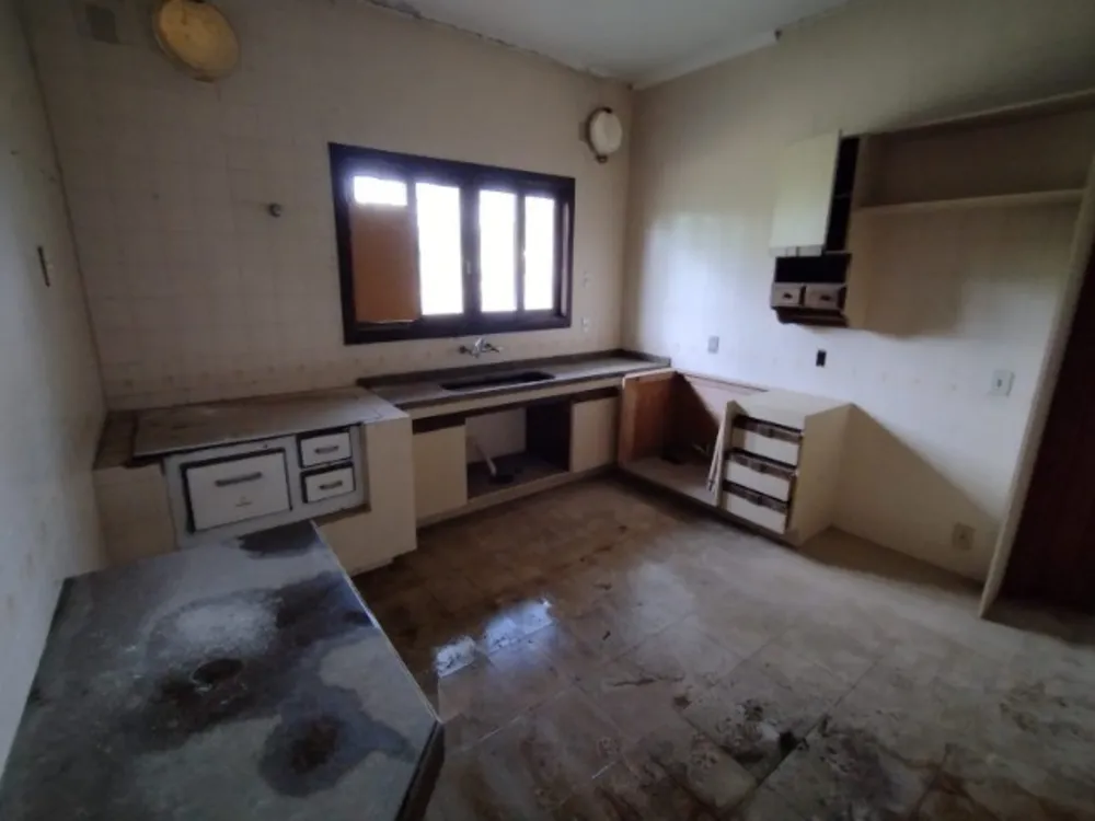 Sobrado, 4 quartos, 331 m² - Foto 4