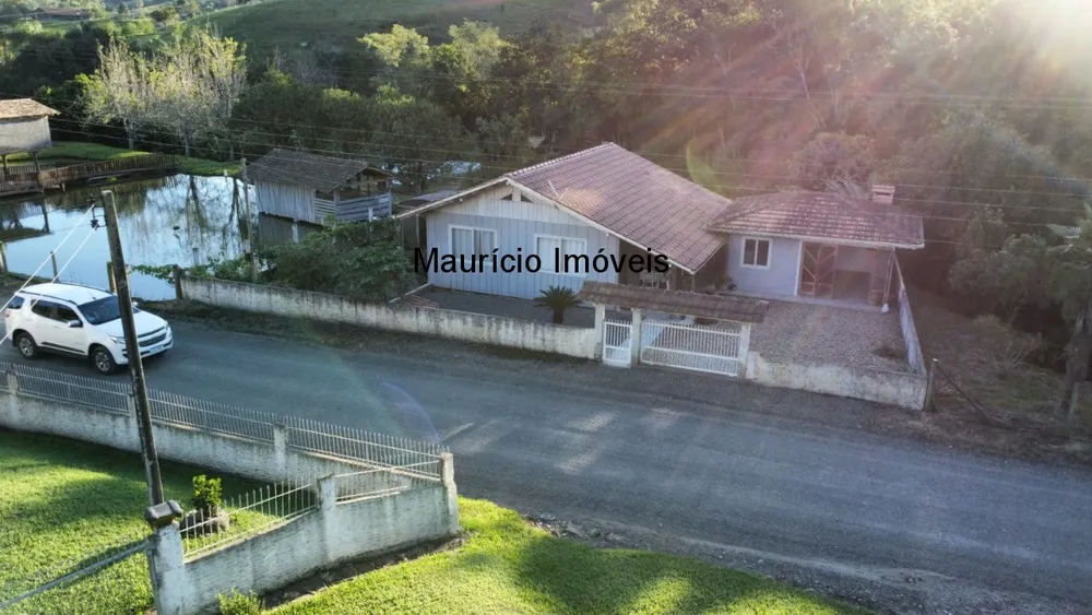 Chácara, 3 quartos, 7500 m² - Foto 1