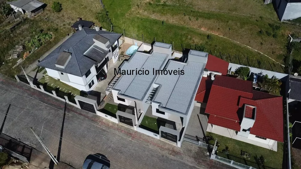 Casa, 4 quartos, 390 m² - Foto 1