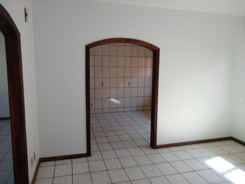 Casa, 3 quartos, 161 m² - Foto 2