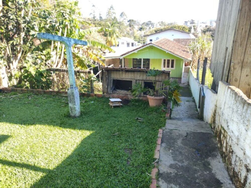 Casa, 6 quartos, 200 m² - Foto 9