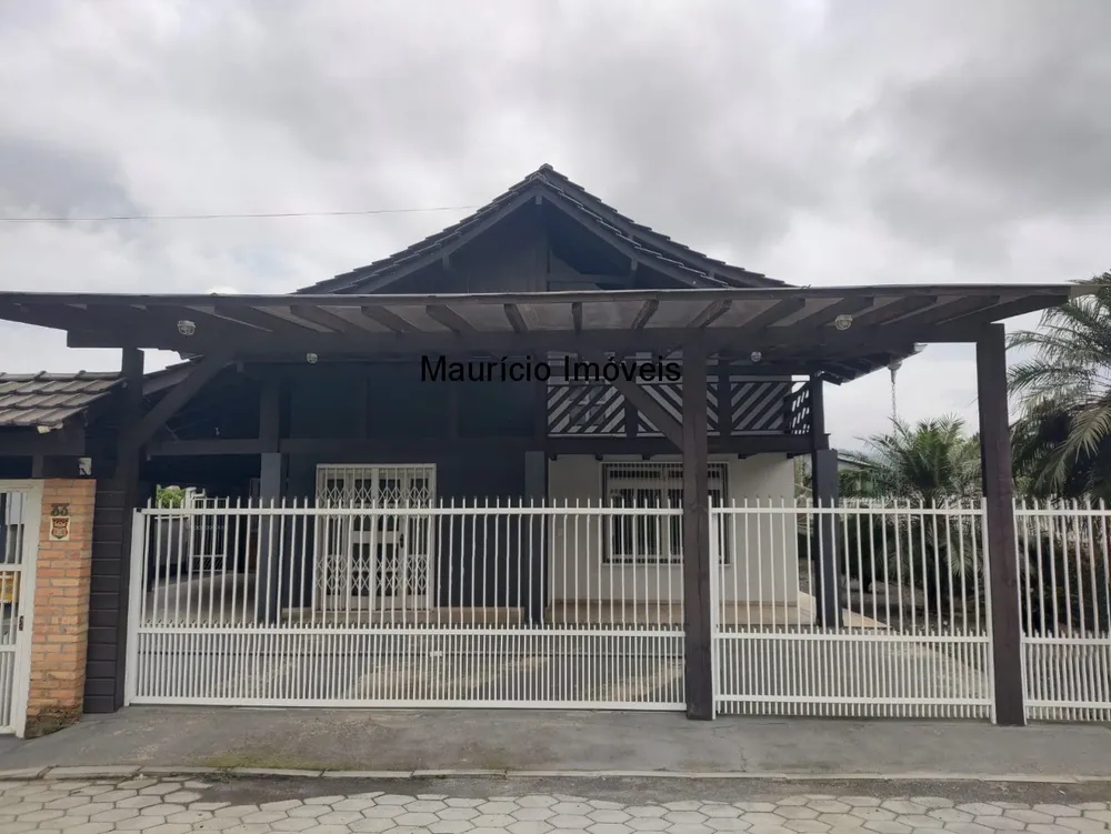 Sobrado, 5 quartos, 422 m² - Foto 1