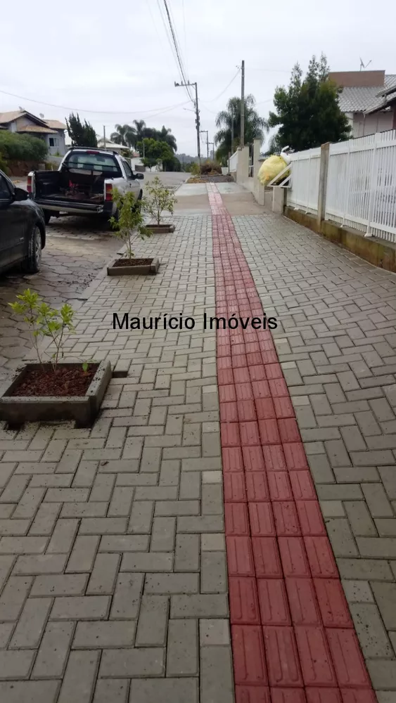 Casa, 3 quartos, 219 m² - Foto 1