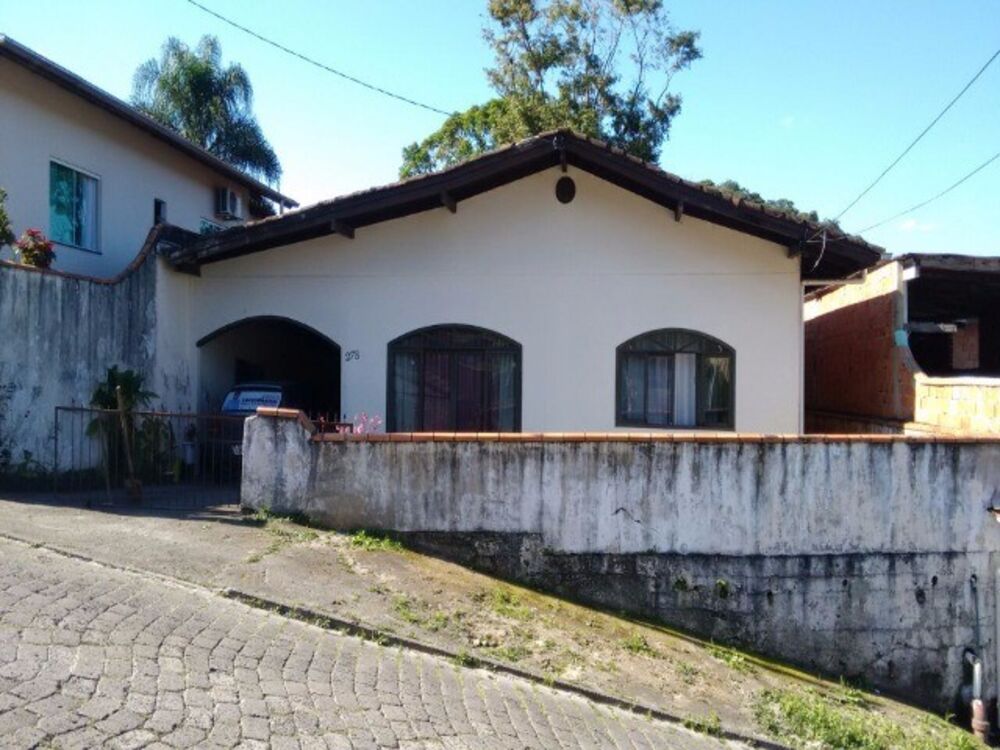 Casa, 3 quartos, 130 m² - Foto 1