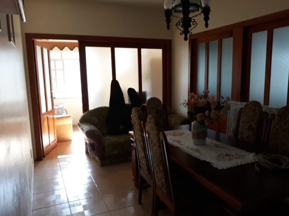 Casa, 4 quartos, 1500 m² - Foto 4