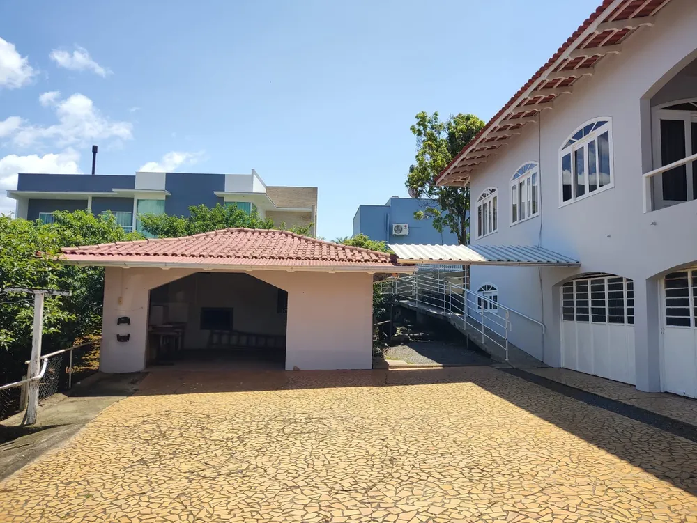 Casa, 4 quartos, 330 m² - Foto 4