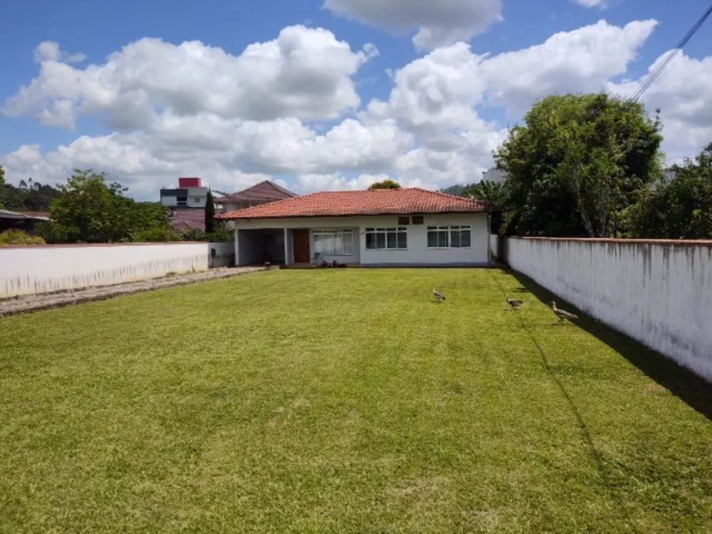 Casa, 4 quartos, 130 m² - Foto 1