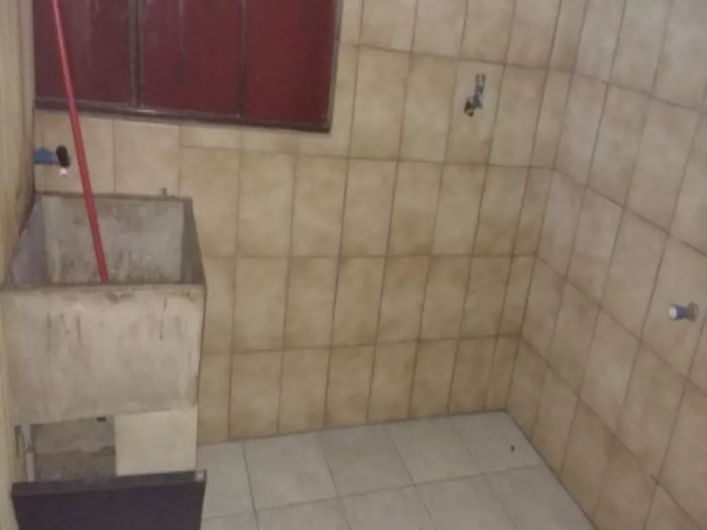 Casa, 5 quartos, 180 m² - Foto 3