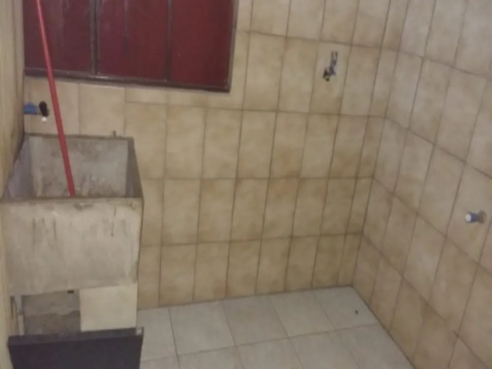 Casa, 5 quartos, 180 m² - Foto 4