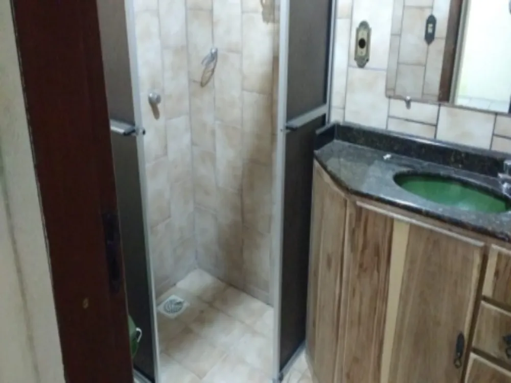 Casa, 5 quartos, 180 m² - Foto 3