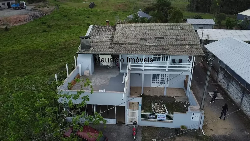 Casa, 3 quartos, 690 m² - Foto 1