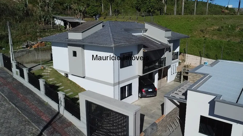Casa, 4 quartos, 390 m² - Foto 1