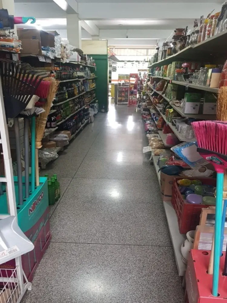 Prédio Inteiro, 750 m² - Foto 1