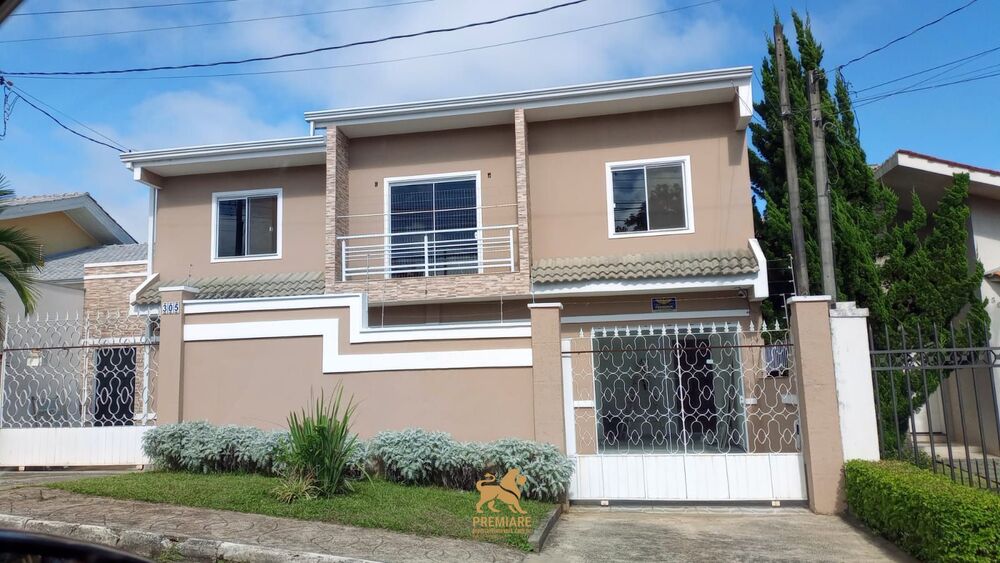 Sobrado à venda com 5 quartos, 265m² - Foto 1