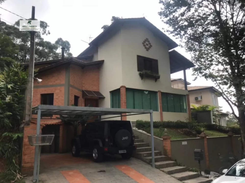 Casa de Condomínio à venda com 3 quartos, 600m² - Foto 1