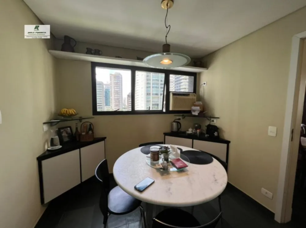 Apartamento, 3 quartos, 220 m² - Foto 11