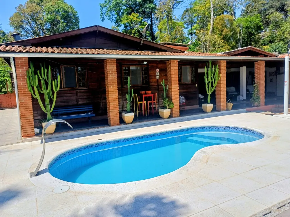 Chácara, 4 quartos, 3600 m² - Foto 2